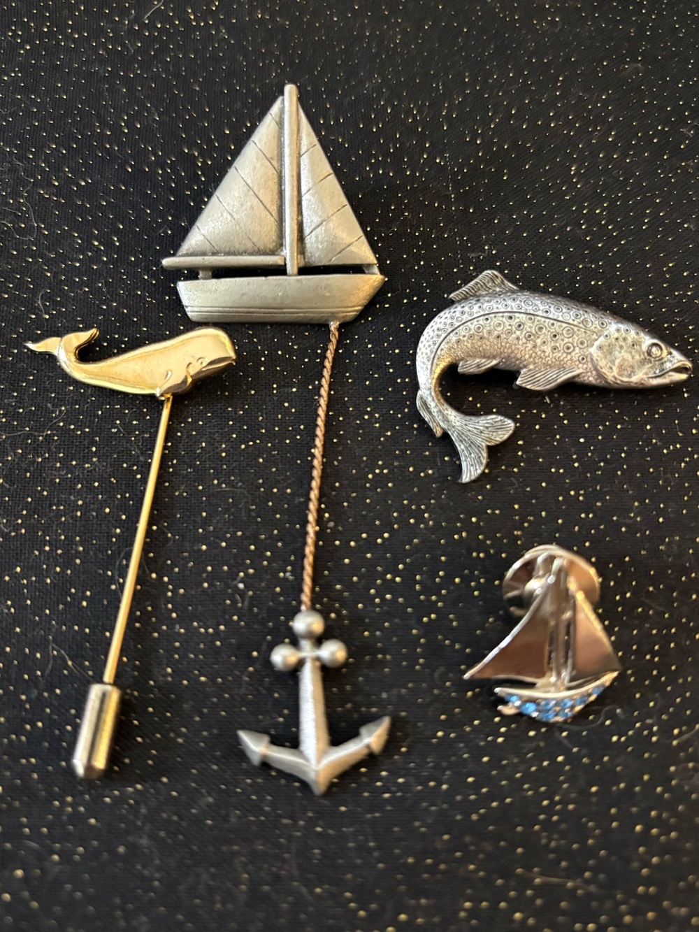 4 Ocean/Fish Brooches & Pins